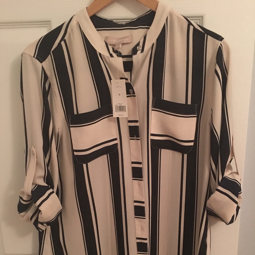 Banana republic button down top